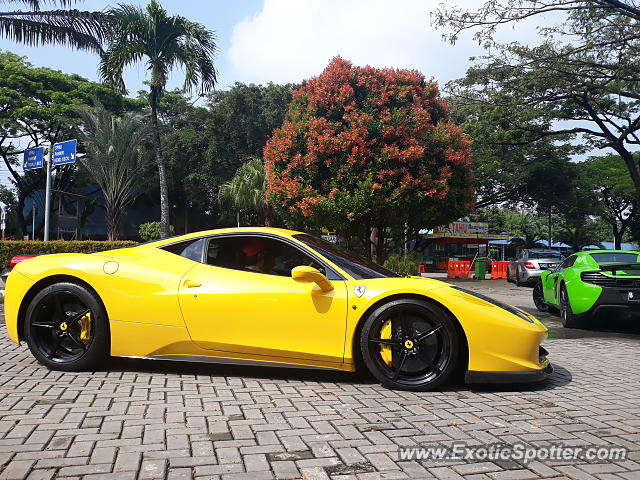 Ferrari 458 Italia spotted in Serpong, Indonesia