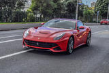 Ferrari F12