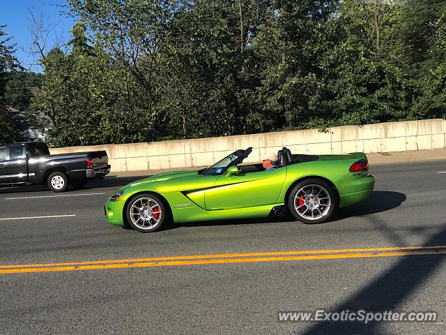 Dodge Viper spotted in Scotch Plains, New Jersey