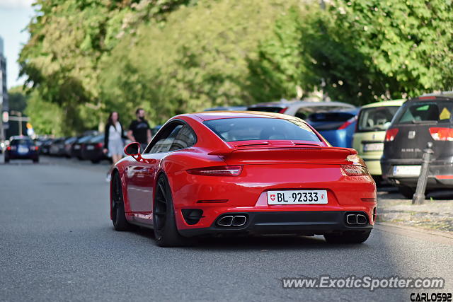 Porsche 911 Turbo spotted in Warsaw, Poland