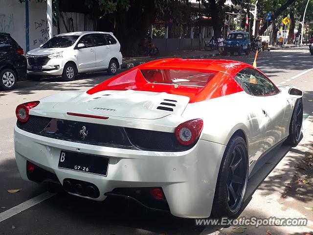 Ferrari 458 Italia spotted in Jakarta, Indonesia