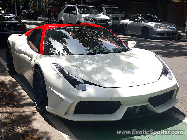 Ferrari 458 Italia spotted in Jakarta, Indonesia