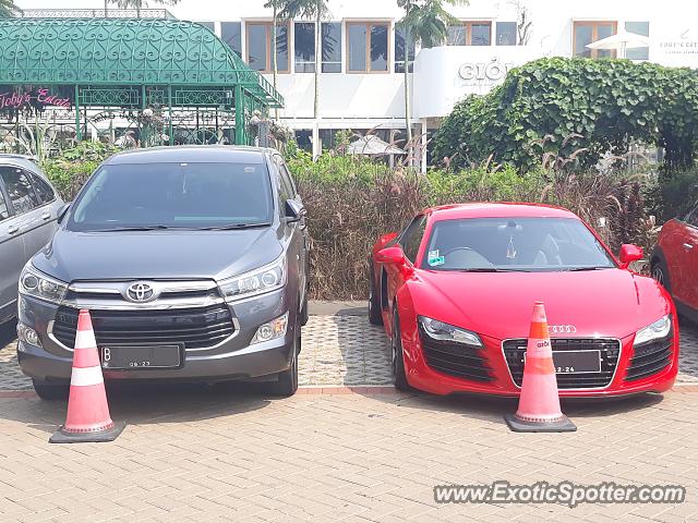 Audi R8 spotted in Jakarta, Indonesia