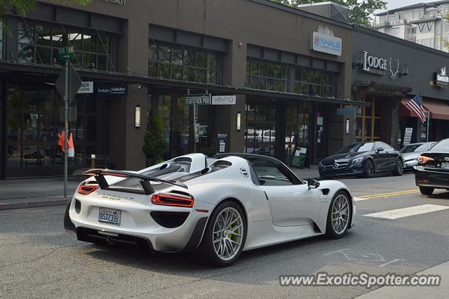 Porsche 918 Spyder spotted in Kirkland, Washington