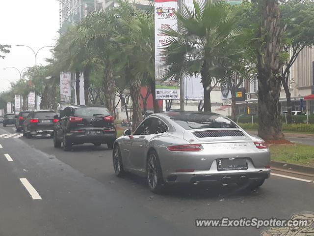 Porsche 911 spotted in Tangerang, Indonesia