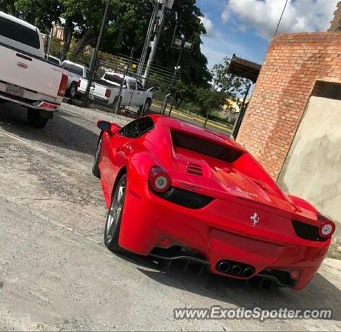 Ferrari 458 Italia spotted in Barquisimeto, Venezuela