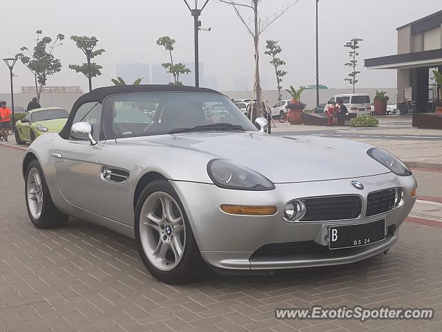 BMW Z8 spotted in Jakarta, Indonesia