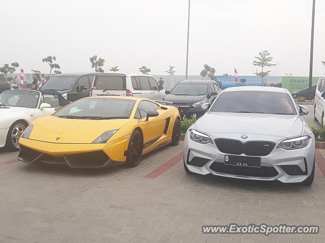 Lamborghini Gallardo spotted in Jakarta, Indonesia
