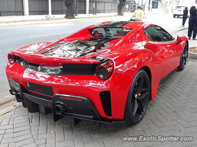 Ferrari 458 Italia spotted in Jakarta, Indonesia