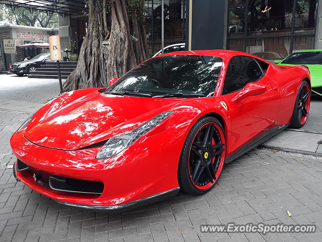 Ferrari 458 Italia spotted in Jakarta, Indonesia