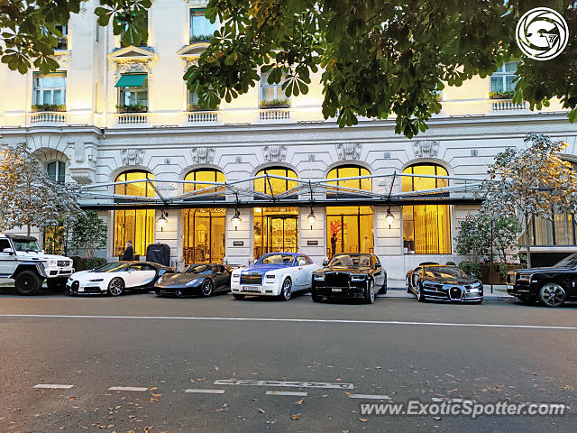 Bugatti Chiron spotted in Paris, France