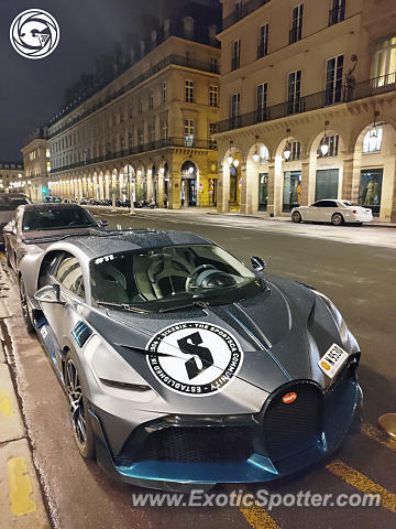 Bugatti Divo spotted in Paris, France