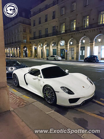 Porsche 918 Spyder spotted in Paris, France