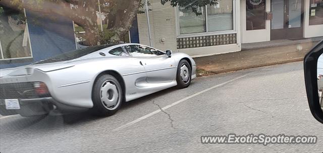 Jaguar XJ220 spotted in Morganton, North Carolina
