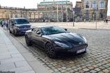 Aston Martin DB11