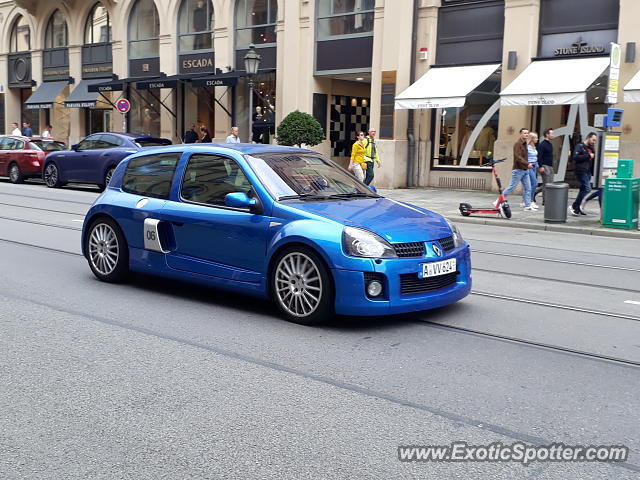 Renault Spider spotted in München, Germany