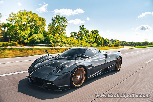 Pagani Huayra spotted in Plymouth, Minnesota