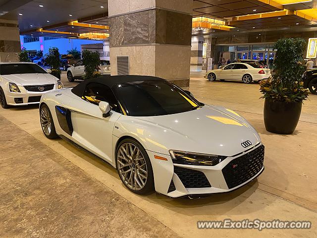 Audi R8 spotted in Tampa, Florida