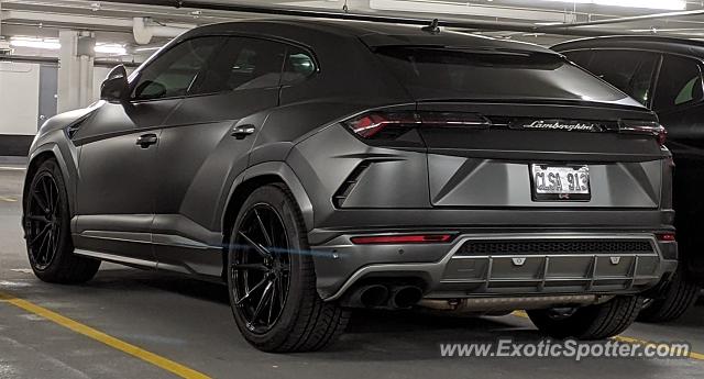 Lamborghini Urus spotted in Toronto, Canada