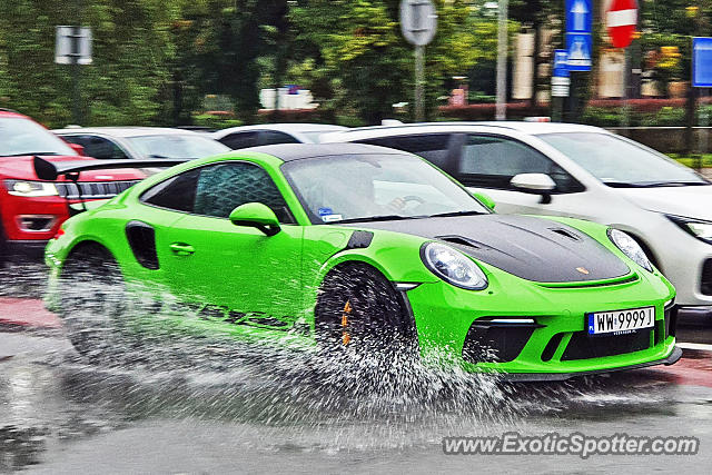 Porsche 911 GT3 spotted in Warsaw, Poland