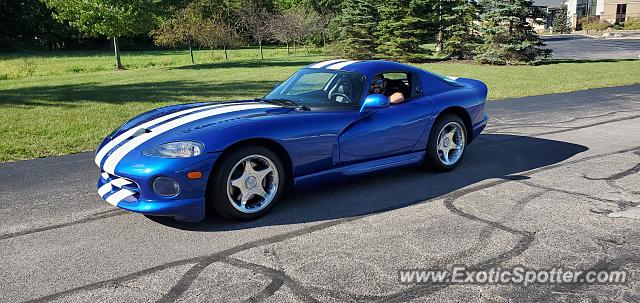 Dodge Viper spotted in Cleveland, Ohio