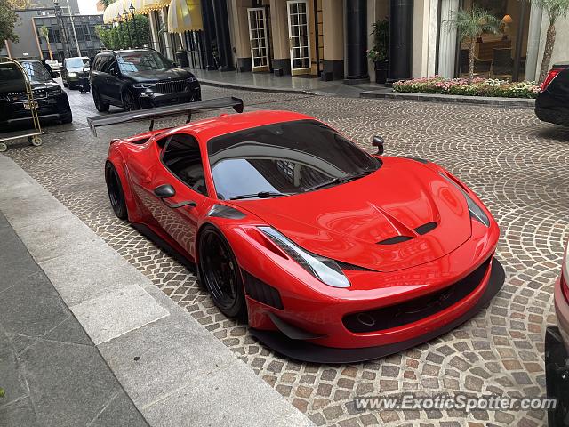 Ferrari 458 Italia spotted in Beverly Hills, California