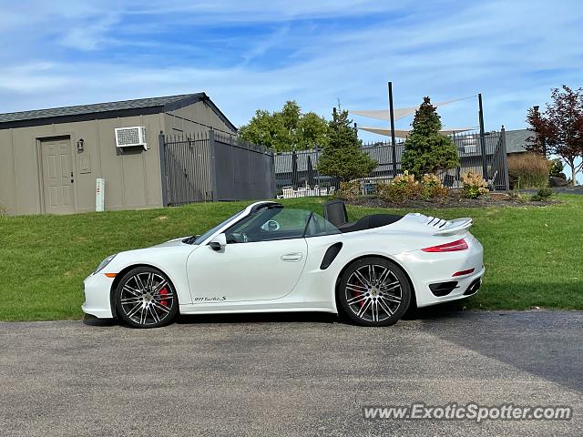 Porsche 911 Turbo spotted in Franklin, Indiana