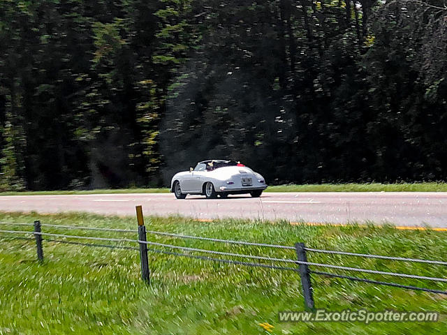 Porsche 356 spotted in I-26, South Carolina
