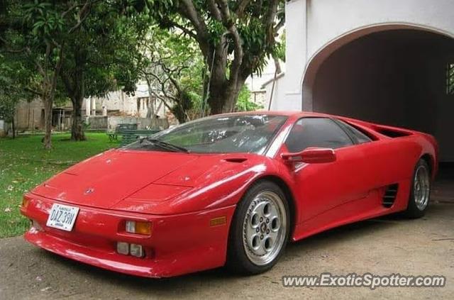 Lamborghini Diablo spotted in Caracas, Venezuela