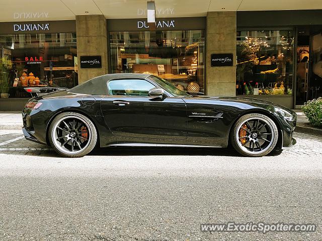 Mercedes AMG GT spotted in Zurich, Switzerland