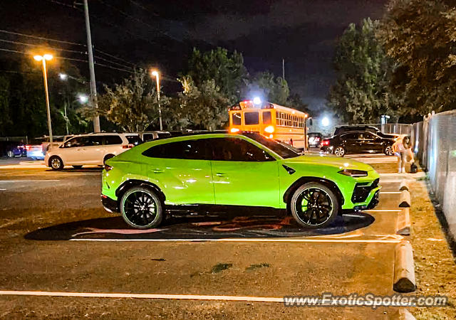 Lamborghini Urus spotted in Jacksonville, Florida