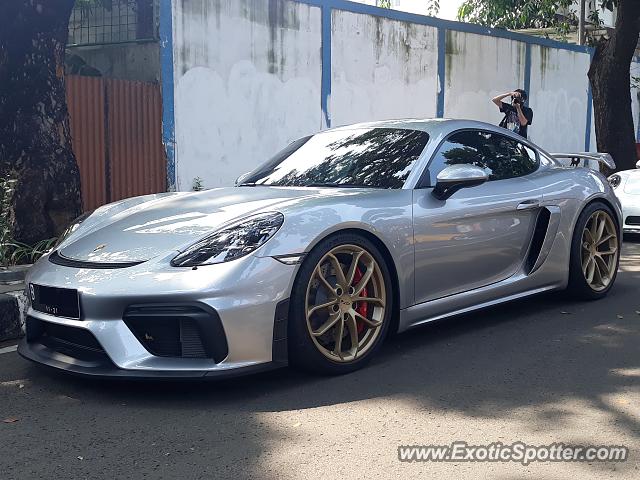 Porsche Cayman GT4 spotted in Jakarta, Indonesia
