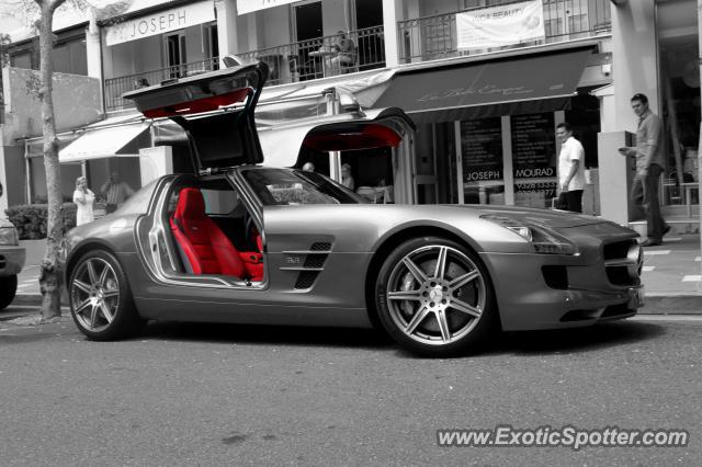 Mercedes SLS AMG spotted in Sydney, Australia