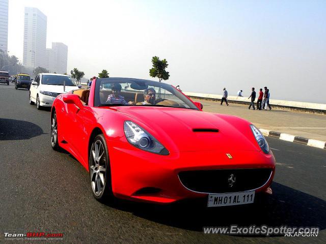 Ferrari California spotted in Mumbai, India