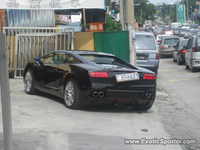 Lamborghini Gallardo spotted in Bangsar, Malaysia