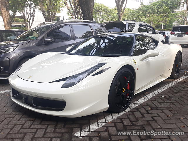 Ferrari 458 Italia spotted in Jakarta, Indonesia