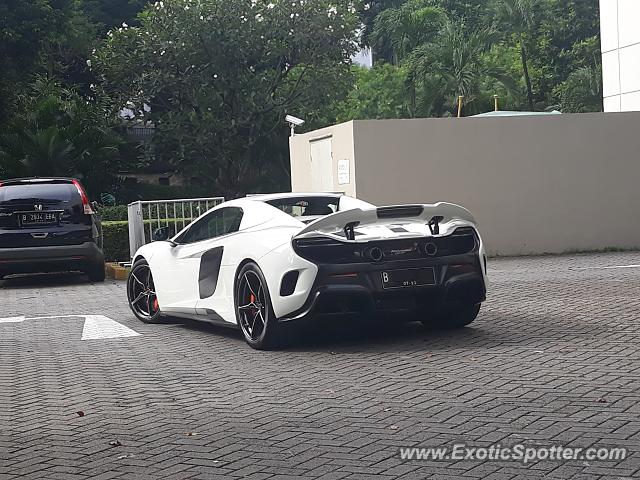 Mclaren 675LT spotted in Jakarta, Indonesia
