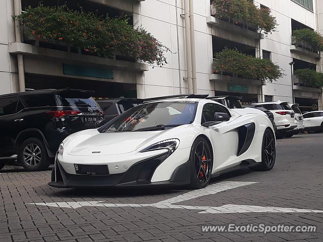 Mclaren 675LT spotted in Jakarta, Indonesia