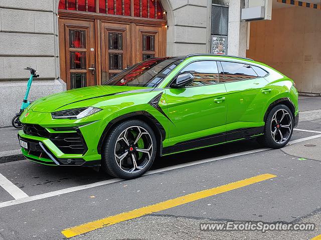 Lamborghini Urus spotted in Zürich, Switzerland