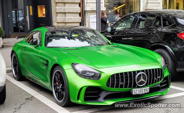 Mercedes AMG GT spotted in Zurich, Switzerland