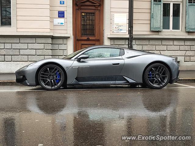Maserati MC12 spotted in Zurich, Switzerland