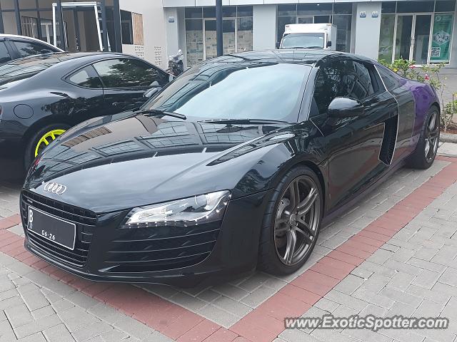 Audi R8 spotted in Jakarta, Indonesia
