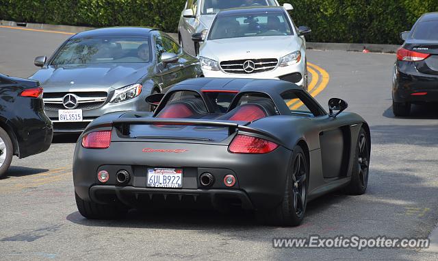 Porsche Carrera GT spotted in Los Angeles, California