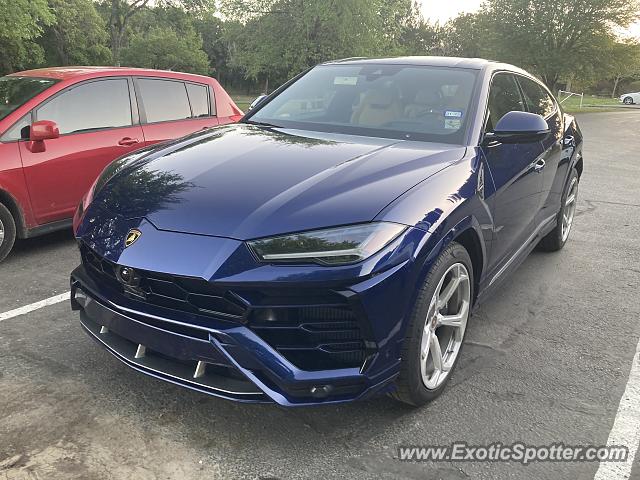 Lamborghini Urus spotted in Austin, Texas
