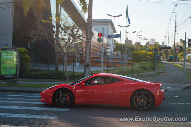 Ferrari 458 Italia spotted in Curitiba, PR, Brazil