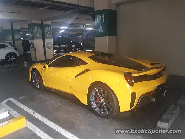 Ferrari 488 GTB spotted in Jakarta, Indonesia