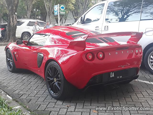 Lotus Exige spotted in Jakarta, Indonesia