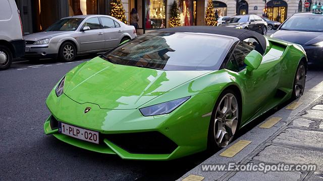 Lamborghini Huracan spotted in Paris, France