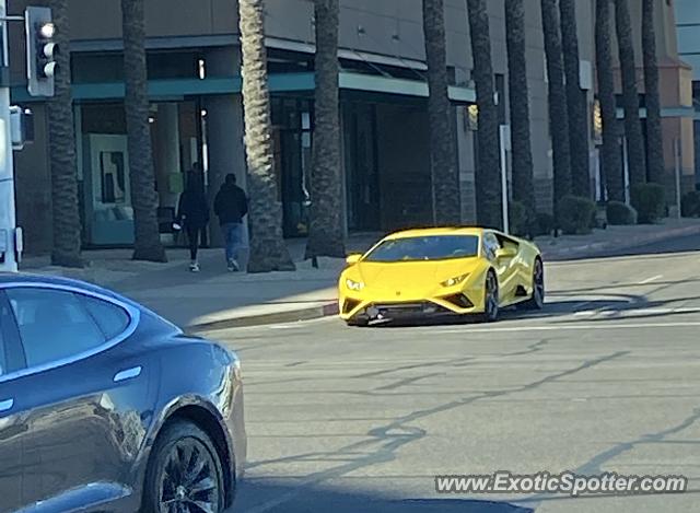 Lamborghini Huracan spotted in Somewhere, Arizona