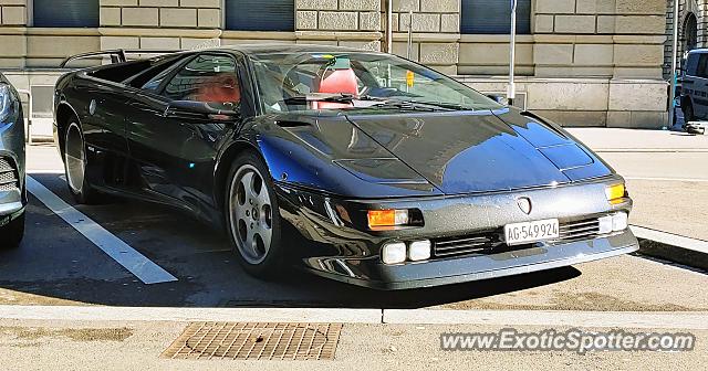 Lamborghini Diablo spotted in Zürich, Switzerland